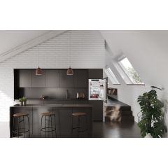 Liebherr IRSE 3901 4* Freezer compartment, EasyFresh, Sliding Door