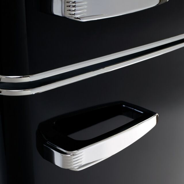 Amica FKR29653B 181cm High 70/30 Freestanding Fridge Freezer - Black