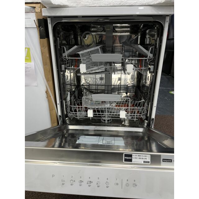 Hotpoint HFC 3C26 W C UK Dishwasher - White