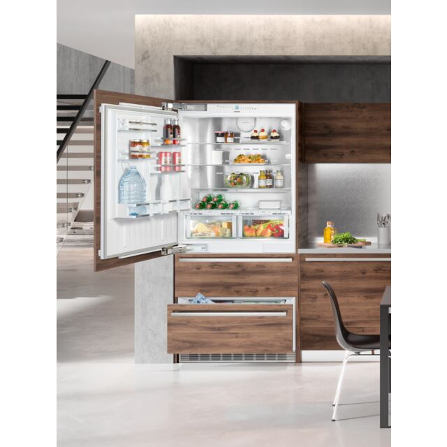 Liebherr ECBN6156 - 001 BioFresh, DuoCooling, 2 Freezer Drawers, , NoFrost, IceMaker - Fixed Water C