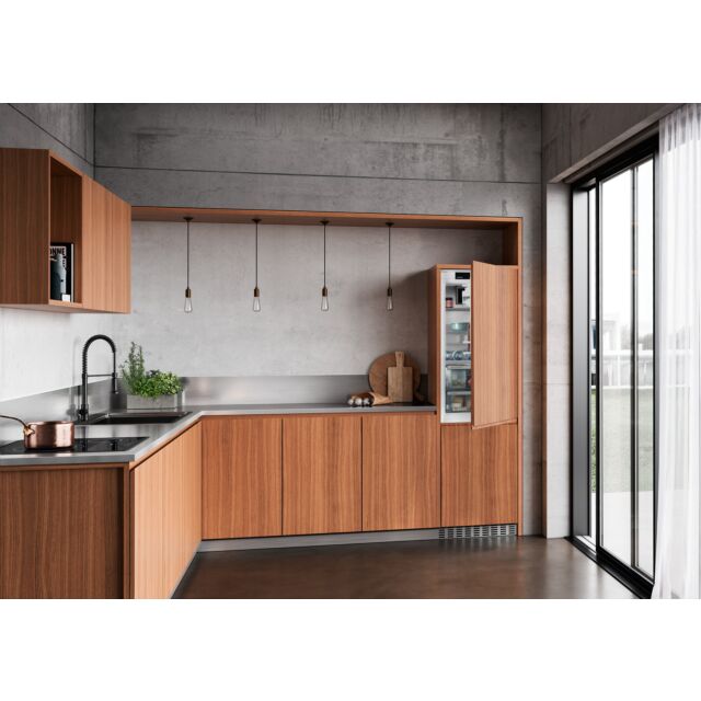 Liebherr ICBNDI5183 BioFresh Professional with HydroBreeze, DuoCooling, NoFrost, InfinitySpring, Ice