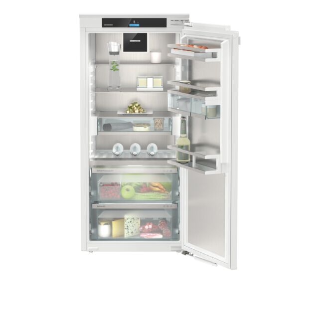 Liebherr IRBB4170 BioFresh Professional with HydroBreeze, SoftSystem, SmartSteel interior door and b