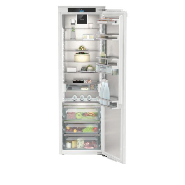 Liebherr IRBCI5180 BioFresh Professional with HydroBreeze, InfinitySpring, SoftSystem, SmartSteel in