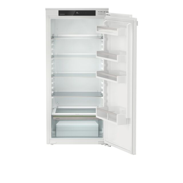 Liebherr IRE4100 EasyFresh, Door on Door