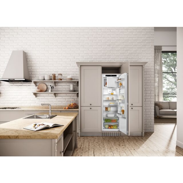 Liebherr IRE5101 4* Freezer compartment, EasyFresh, Door on Door