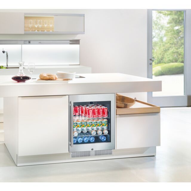 Liebherr UKES1752 Drinks Fridge, HumiditySelect, Telescopic rails