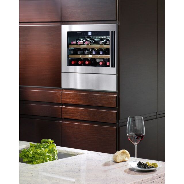 Liebherr WKEES553 3 shelves, HumiditySelect, Telescopic rails