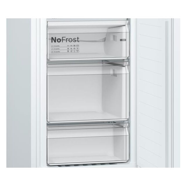 KGN34NWEAG, Free-standing fridge-freezer with freezer at bottom