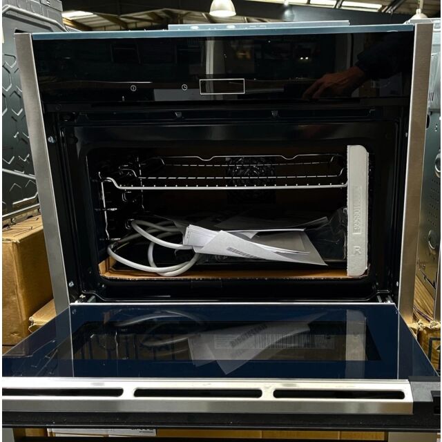 Neff C27CS22H0B N90 Compact Pyrolytic Multifunction Single Oven – Stainless Steel - Ex-Display