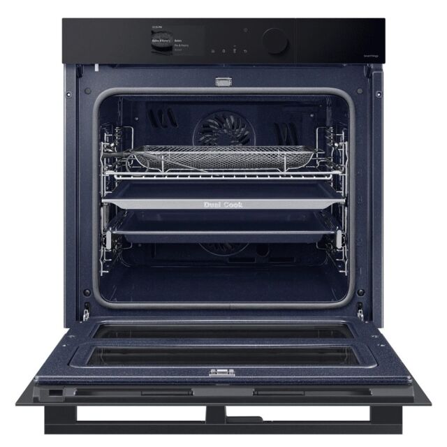 Samsung Series 6 Pyrolytic Single Oven NV7B6795JAK- Black - New Box Graded