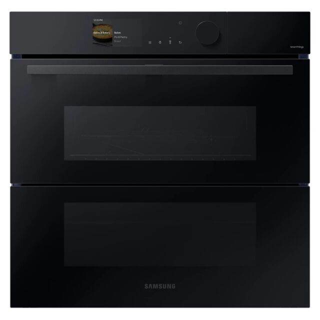 Samsung Series 6 Pyrolytic Single Oven NV7B6795JAK- Black - New Box Graded